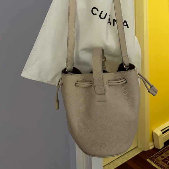 Cuyana Leather Mini Drawstring Bucket Bag - Picture 5 of 5